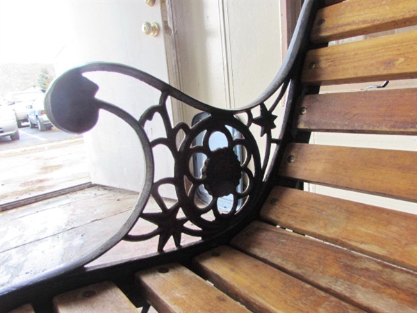 NICE HEAVY CAST IRON & WOOD SLAT BENCH