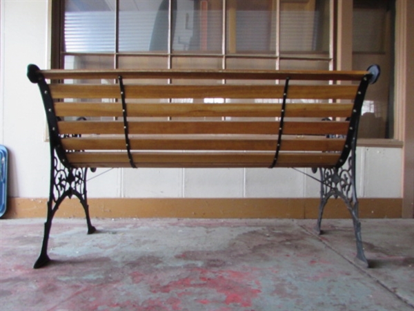 NICE HEAVY CAST IRON & WOOD SLAT BENCH