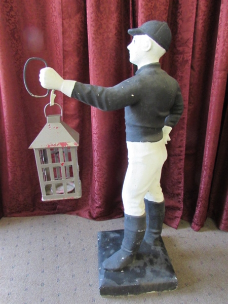 JOCKEY HORSE HITCH WITH LANTERN