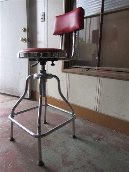 SNAP-ON STOOL