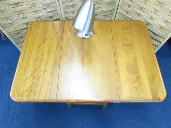 SMALL WOODEN DROP LEAF TABLE & LAMP