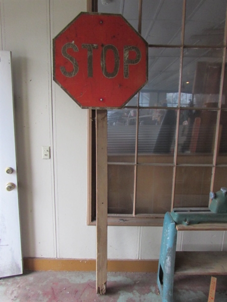 STOP SIGN