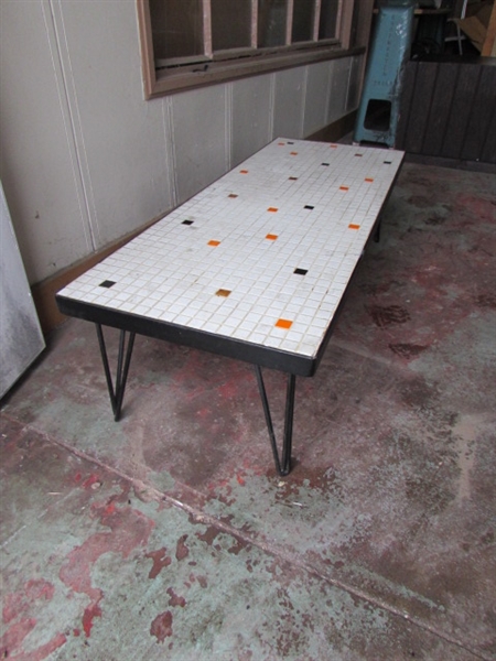 CERAMIC TILE TABLE