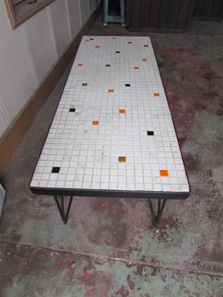 CERAMIC TILE TABLE