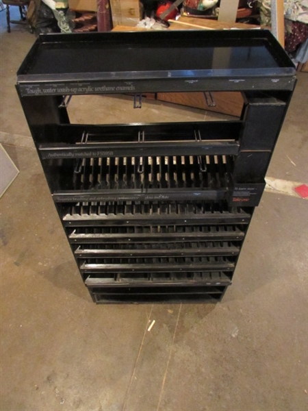 BLACK METAL DISPLAY RACK