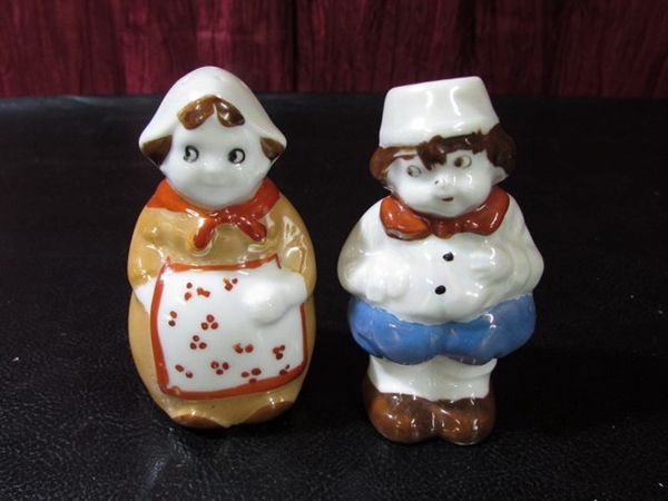 SALT & PEPPER SHAKERS