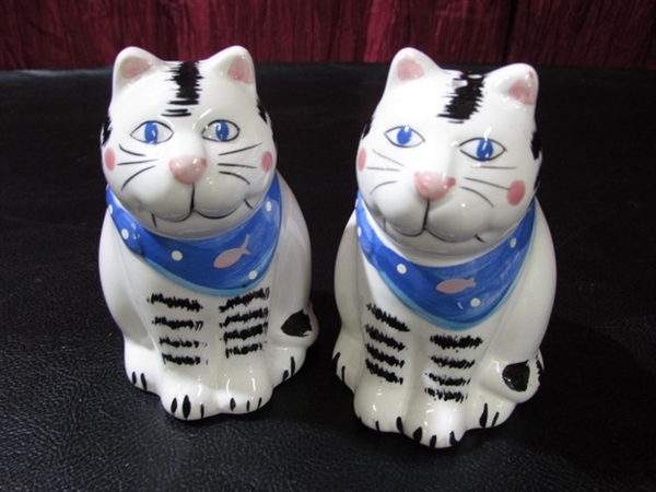 SALT & PEPPER SHAKERS