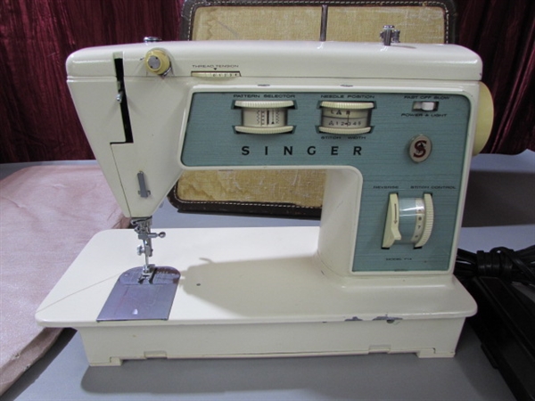 VINTAGE SINGER SEWING MACHINE & TABLETOP IRONING BOARD