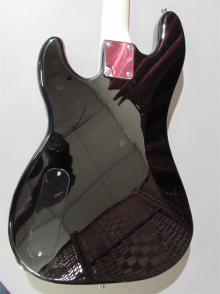 BRAND NEW FIREFLY BASS GUITAR *RESERVE*