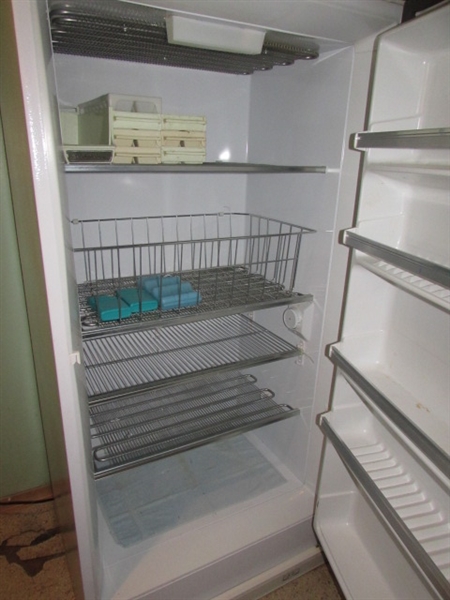 GE UPRIGHT FREEZER