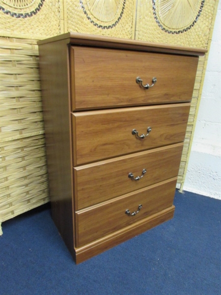 4 DRAWER DRESSER