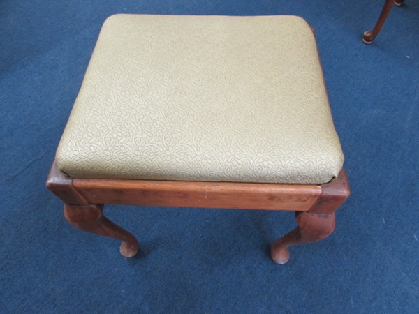 VINTAGE SEWING MACHINE CABINET & STORAGE STOOL