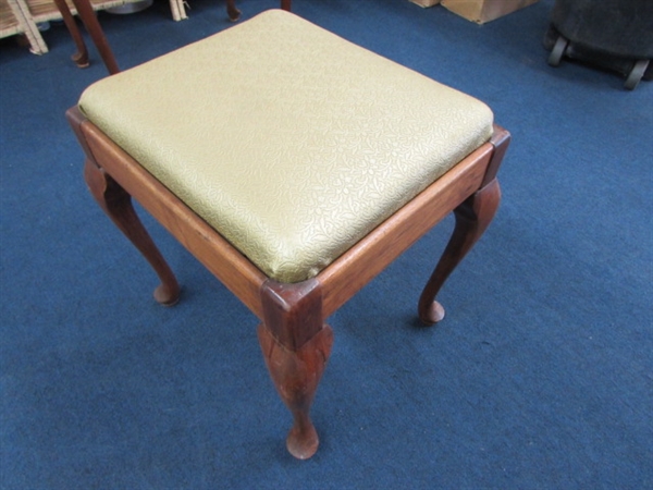 VINTAGE SEWING MACHINE CABINET & STORAGE STOOL