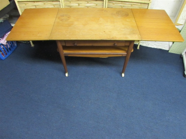 VINTAGE DROP LEAF SIDE TABLE WITH STORAGE