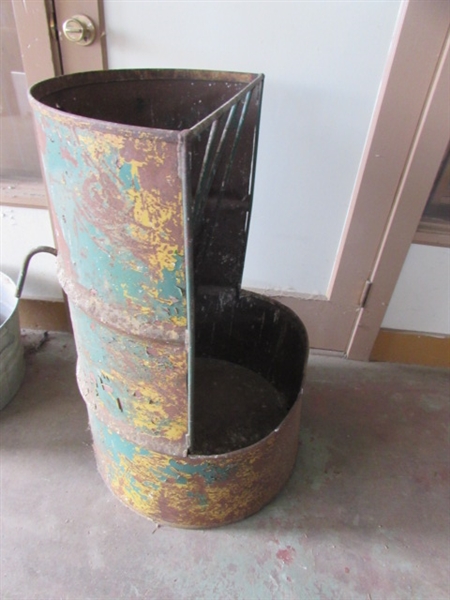 BARREL FEEDER AND GALVANIZED TUB *LOCATED OFF SITE #1*