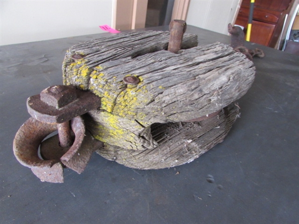 VINTAGE/ANTIQUE PULLEY *LOCATED OFF SITE #1*