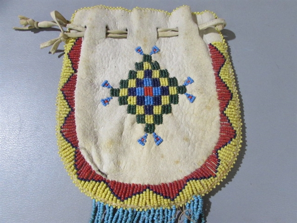 AMERICAN INDIAN PAPAGO BASKET & BEADED LEATHER POUCH