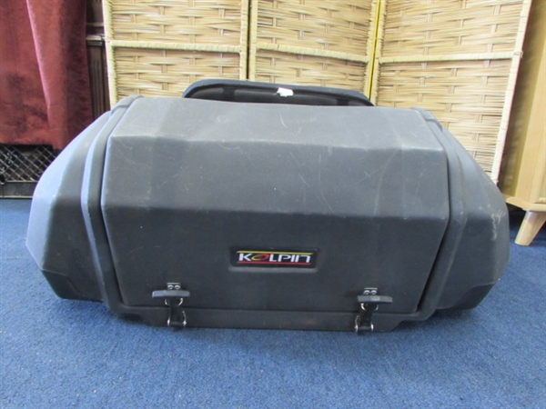 KOLPIN ATV STORAGE BOX WITH BACKREST, 7' WHIP/FLAG & JOHNLITE TRAVEL COOLER