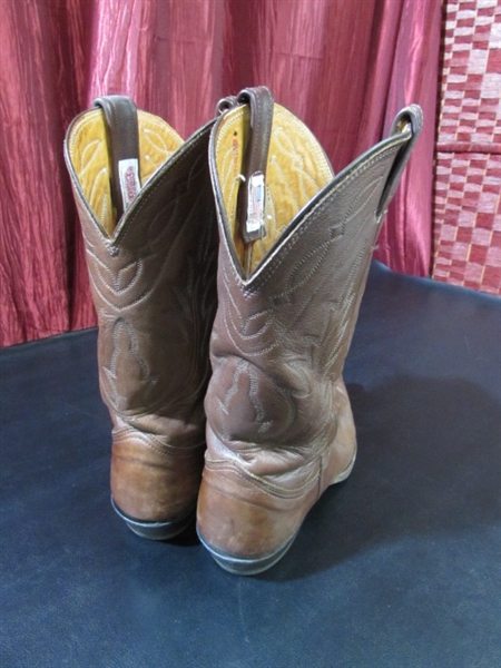 NOCONA VIBRAM BOOTS MENS LEATHER COWBOY BOOTS 10.5