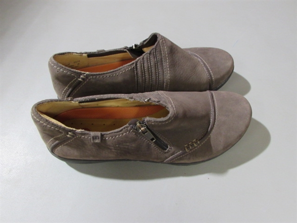 WOMENS CLARKS SHOES