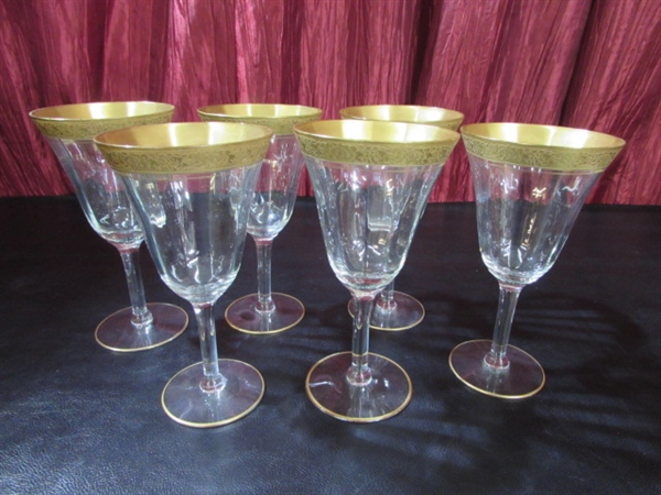 ELEGANT GOLD TRIMMED PLATES & STEMWARE