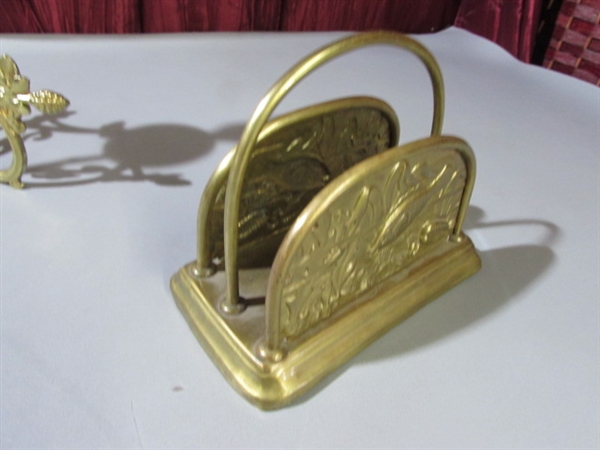 ANTIQUE/VINTAGE BRASS PIECES