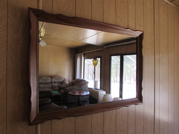 SIDE TABLE, CLOCK & WALL MIRROR