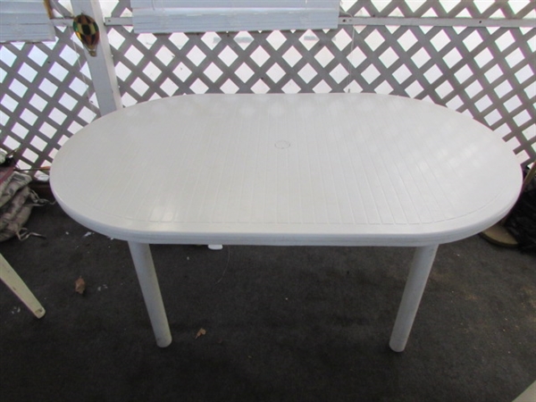 OVAL PATIO TABLE & 4 CHAIRS *LOCATED OFF SITE #3*