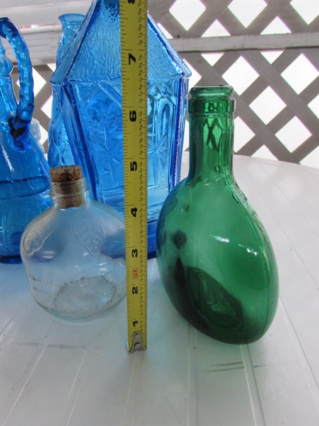 GLASS & STONEWARE LIQUOR BOTTLE COLLECTION