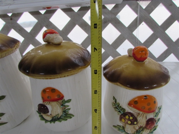 VINTAGE MUSHROOM CANISTER SET, 3D WALL DECOR & CERAMIC WALL DECOR