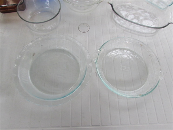 PYREX, FIRE-KING & VISION WARE BAKING DISHES