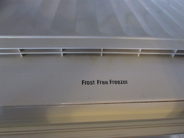 WESTINGHOUSE FROST FREE REFRIGERATOR/FREEZER *LOCATED OFF SITE #2*