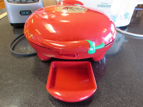 RIVAL CROCK-POT, BHG BLENDER & EL PASO QUESADILLA MAKER