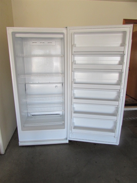 FRIGIDAIRE COMMERCIAL FREEZER