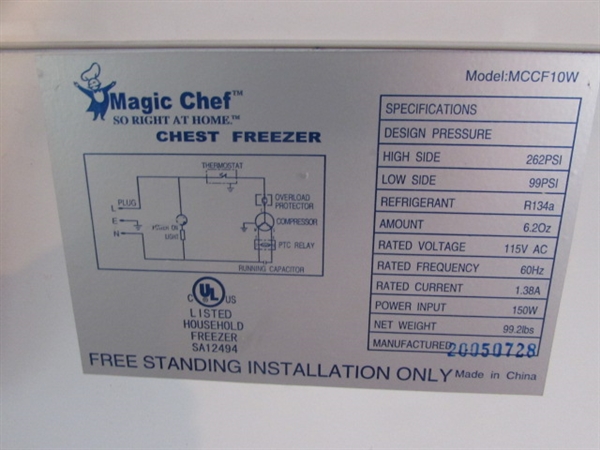 MAGIC CHEF CHEST FREEZER