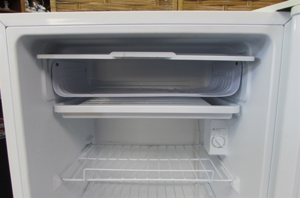 MINI KENMORE REFRIGERATOR