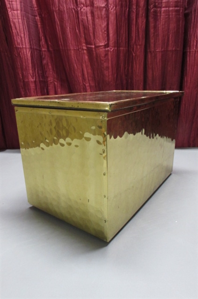 BRASS STORAGE BOX WITH HINGED LID