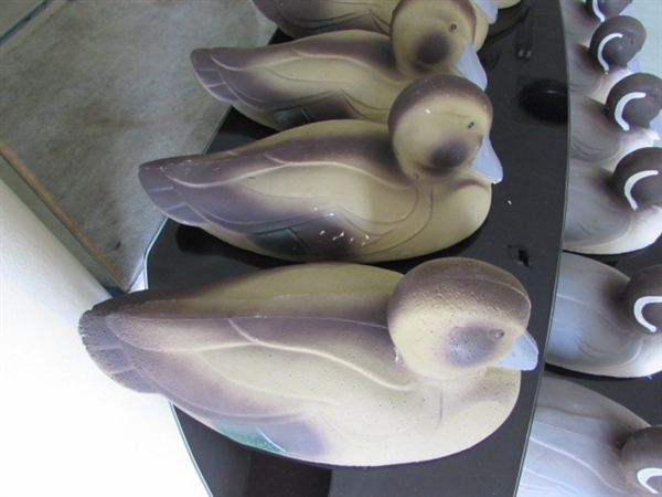 CARRY-LITE DUCK DECOYS