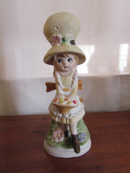 CHILD FIGURINES