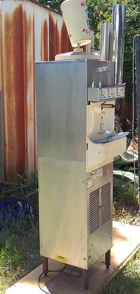 SLUSH PUPPIE MACHINE