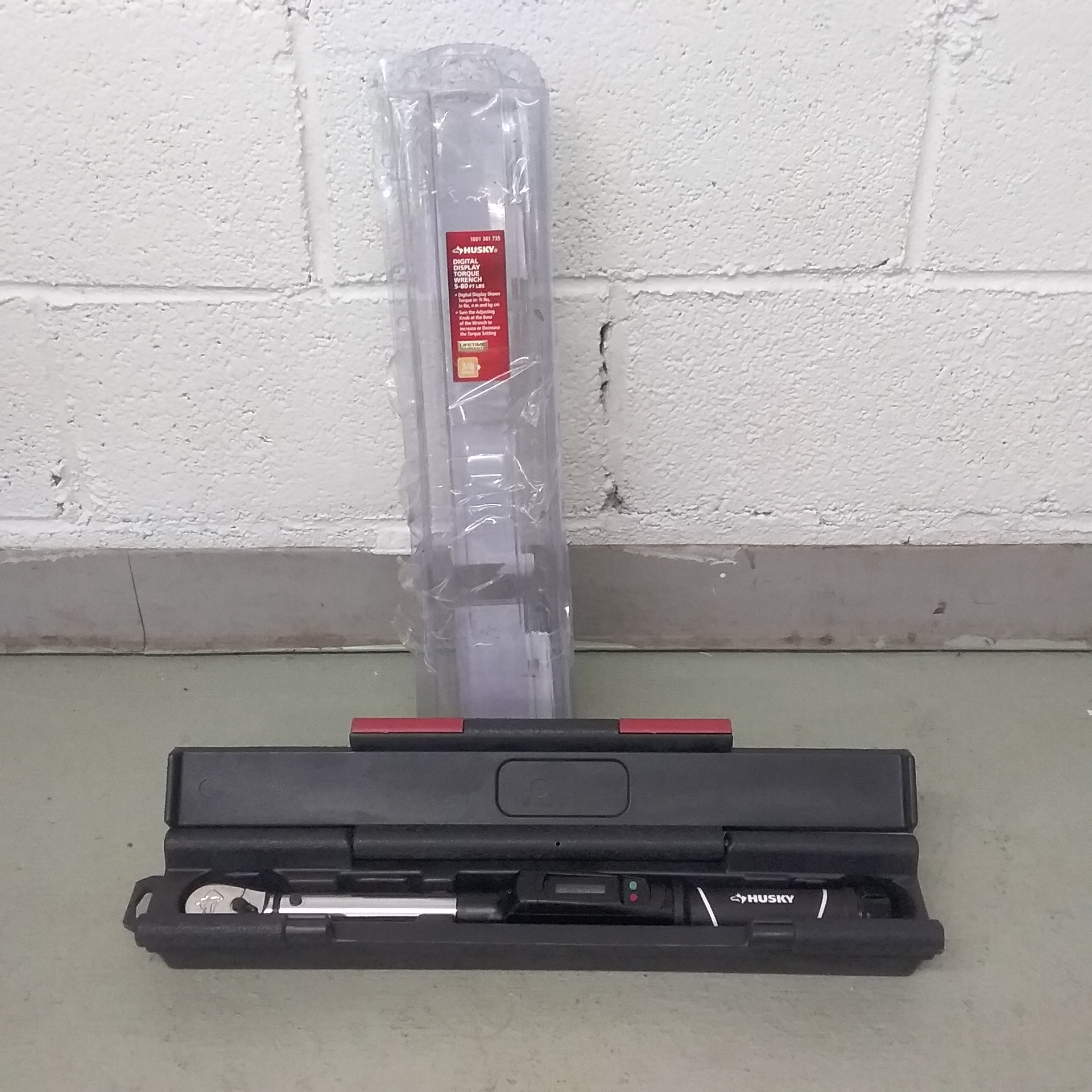 Lot Detail HUSKY DIGITAL DISPLAY TORQUE WRENCH