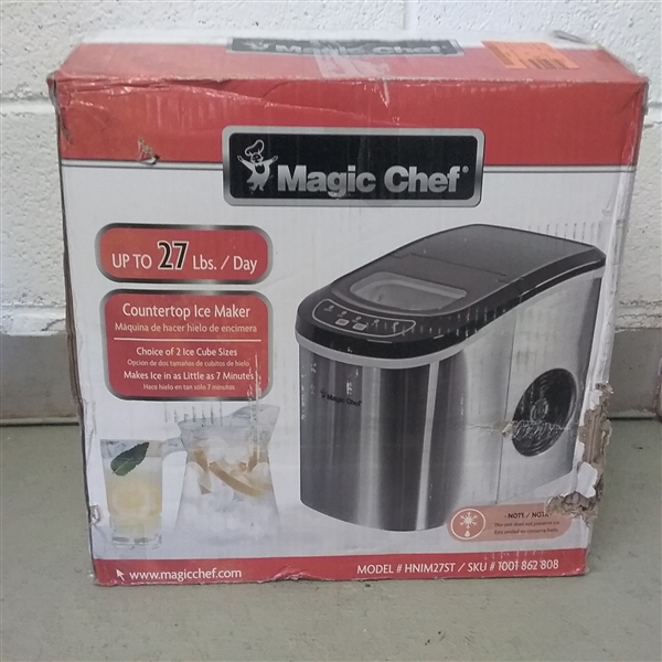 MAGIC CHEF COUNTERTOP ICE MAKER