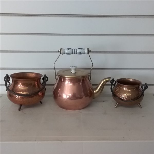 SMALL COPPER POTS,TEA POT AND LARGE WOOD TRIVET