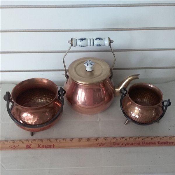 SMALL COPPER POTS,TEA POT AND LARGE WOOD TRIVET