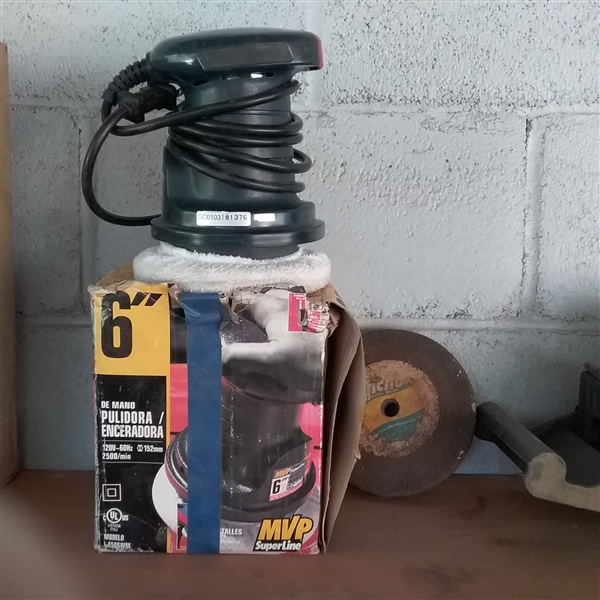 LOT OF POWER TOOLS
