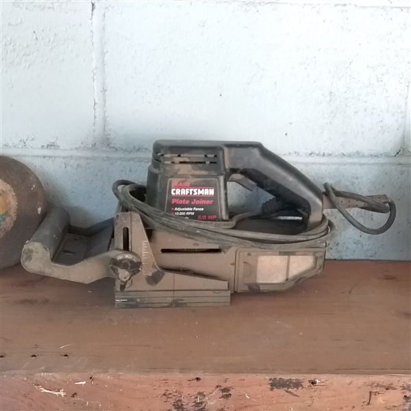 LOT OF POWER TOOLS