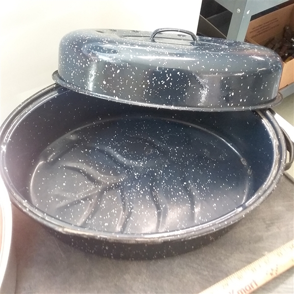 ALUMINUM ROASTING PAN,  ENAMELED PANS AND VINTAGE METAL BOWL