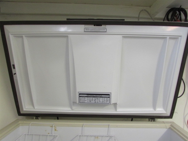 SEARS KENMORE CHEST FREEZER