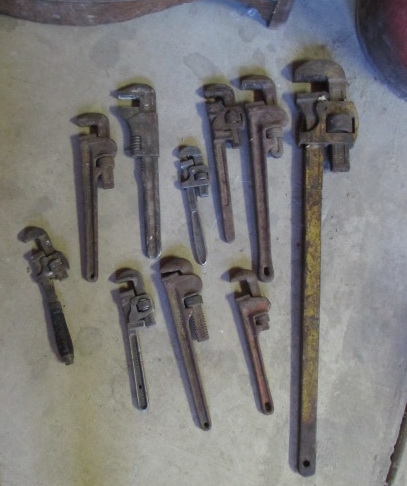 VINTAGE PIPE WRENCHES