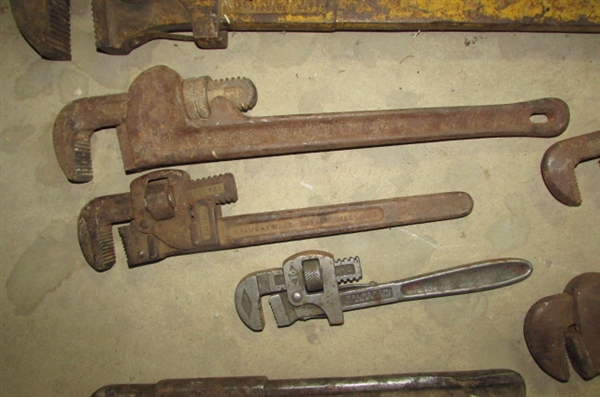 VINTAGE PIPE WRENCHES